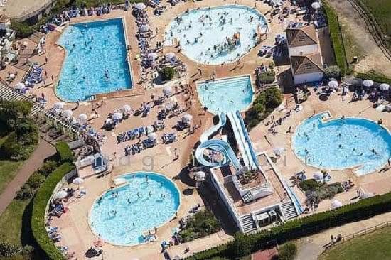 Proche Des Sables D'Olonne Appartement Calme Pour 4 Personnes Situe Face Au Golf De Bourgenay A Talmont St Hilaire Buitenkant foto